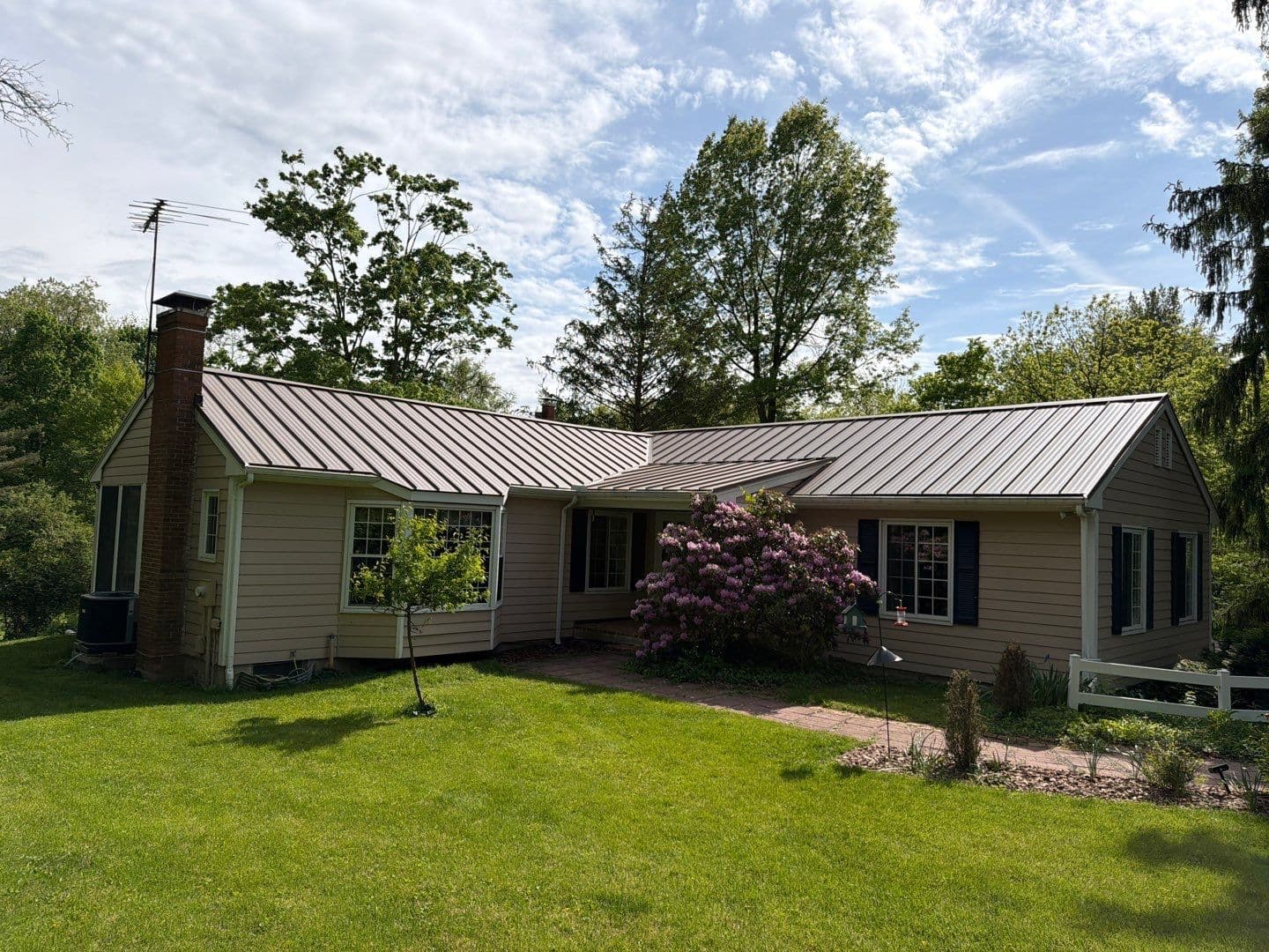 Gallery photos for Shingle to Metal Roof Replacement in Delaware, Ohio: Image #2