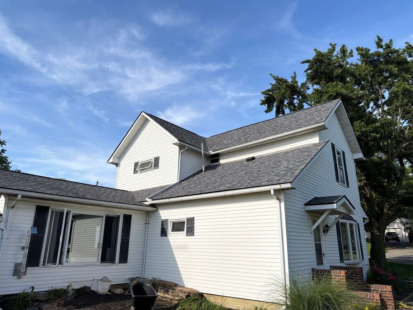 Gallery photos for Full Roof Replacement Completed in Radnor Ohio: Image #1